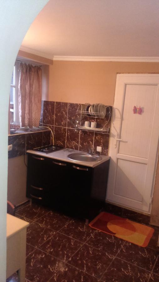 Guest House Khatuna Боржоми Екстериор снимка