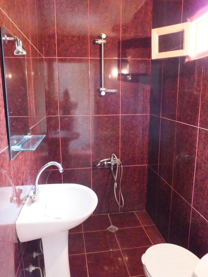Guest House Khatuna Боржоми Екстериор снимка