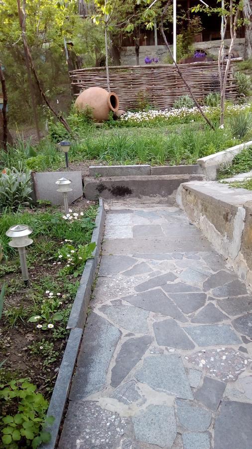 Guest House Khatuna Боржоми Екстериор снимка
