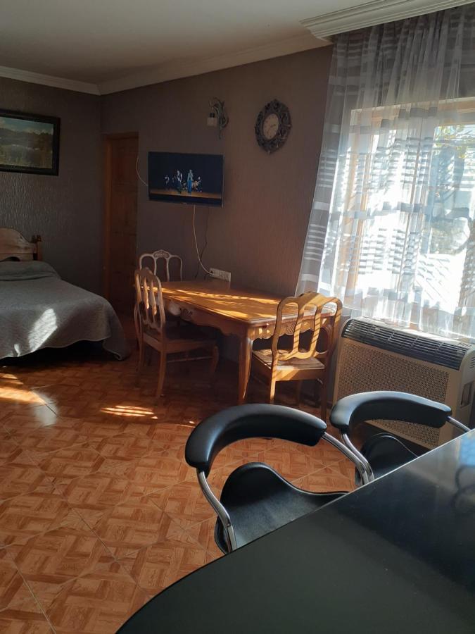 Guest House Khatuna Боржоми Екстериор снимка